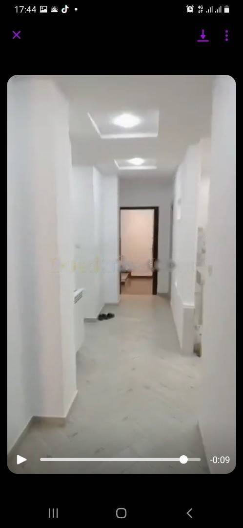 Location Niveau de villa F4 Djasr Kasentina