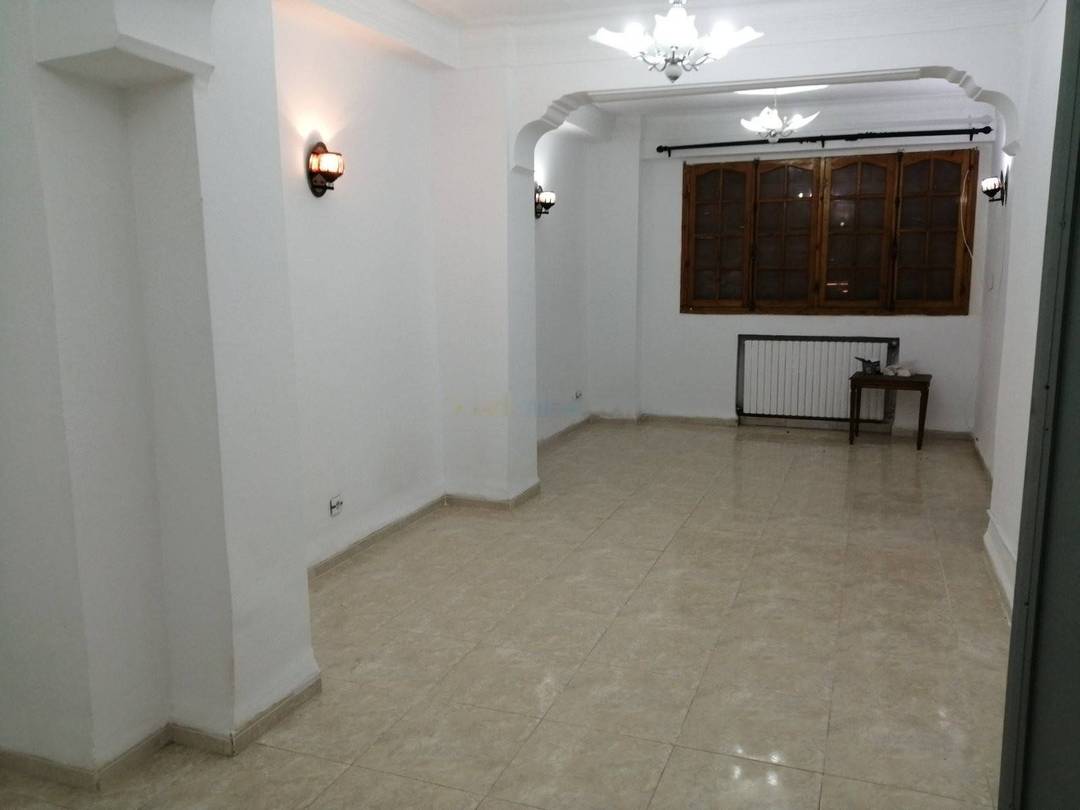 Location Appartement F3 Hydra