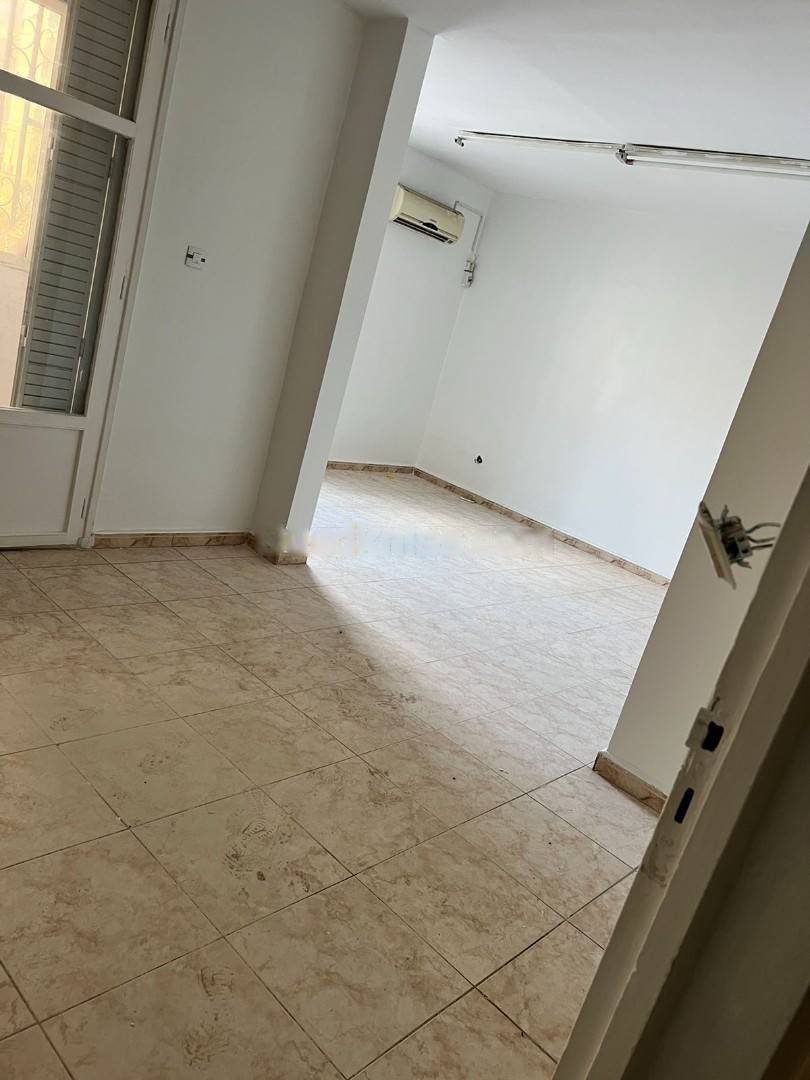 Location Appartement F5 Bab Ezzouar