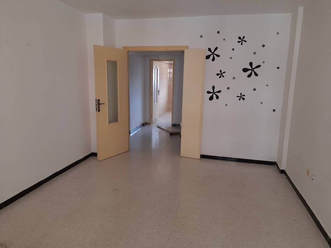 Location Appartement F3 Bouzareah