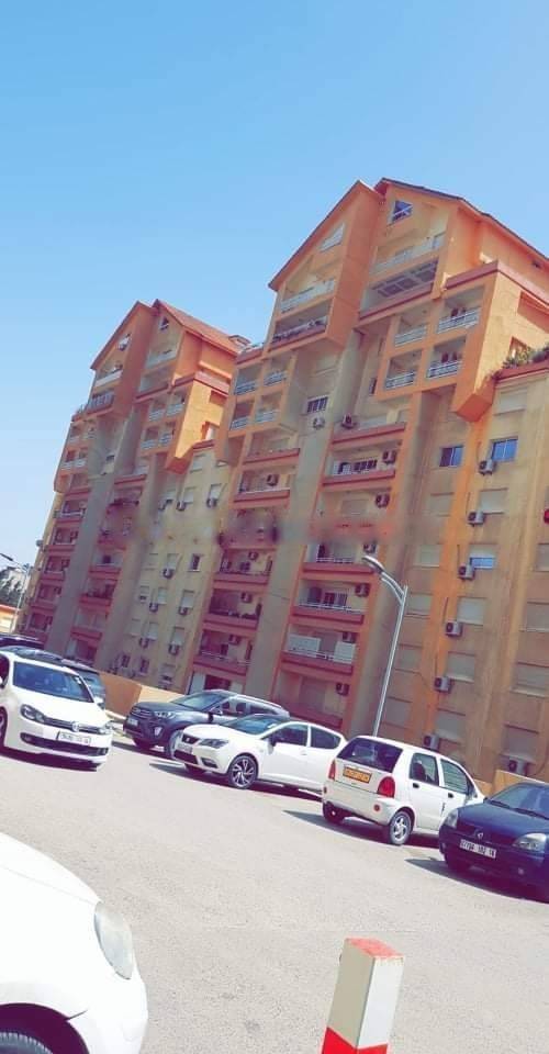 Location Appartement F3 El Achour