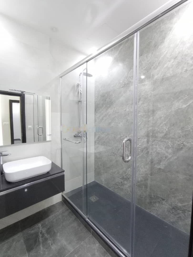 Location Appartement F4 Hydra