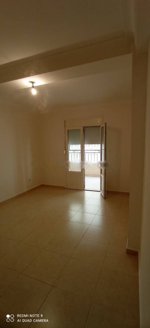 Location Appartement F4 Souidania