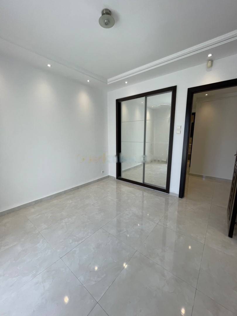 Location Appartement F5 Cheraga