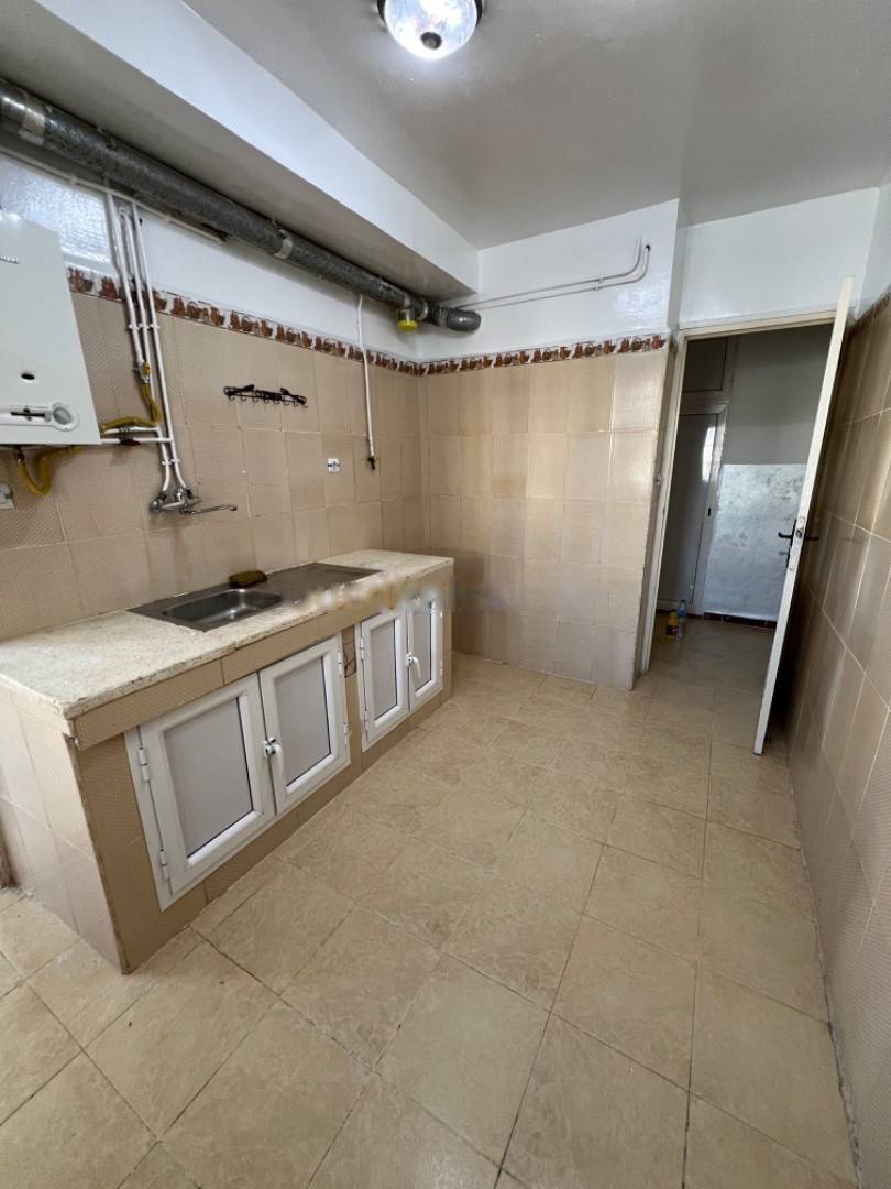 Location Appartement F3 Birkhadem