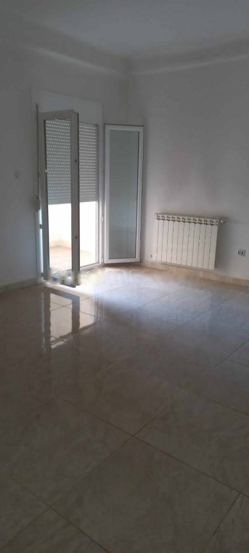 Location Appartement F4 Bordj El Bahri