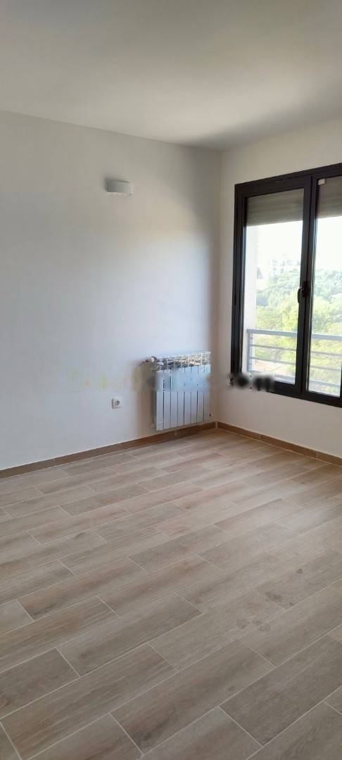 Location Appartement F2 El Achour