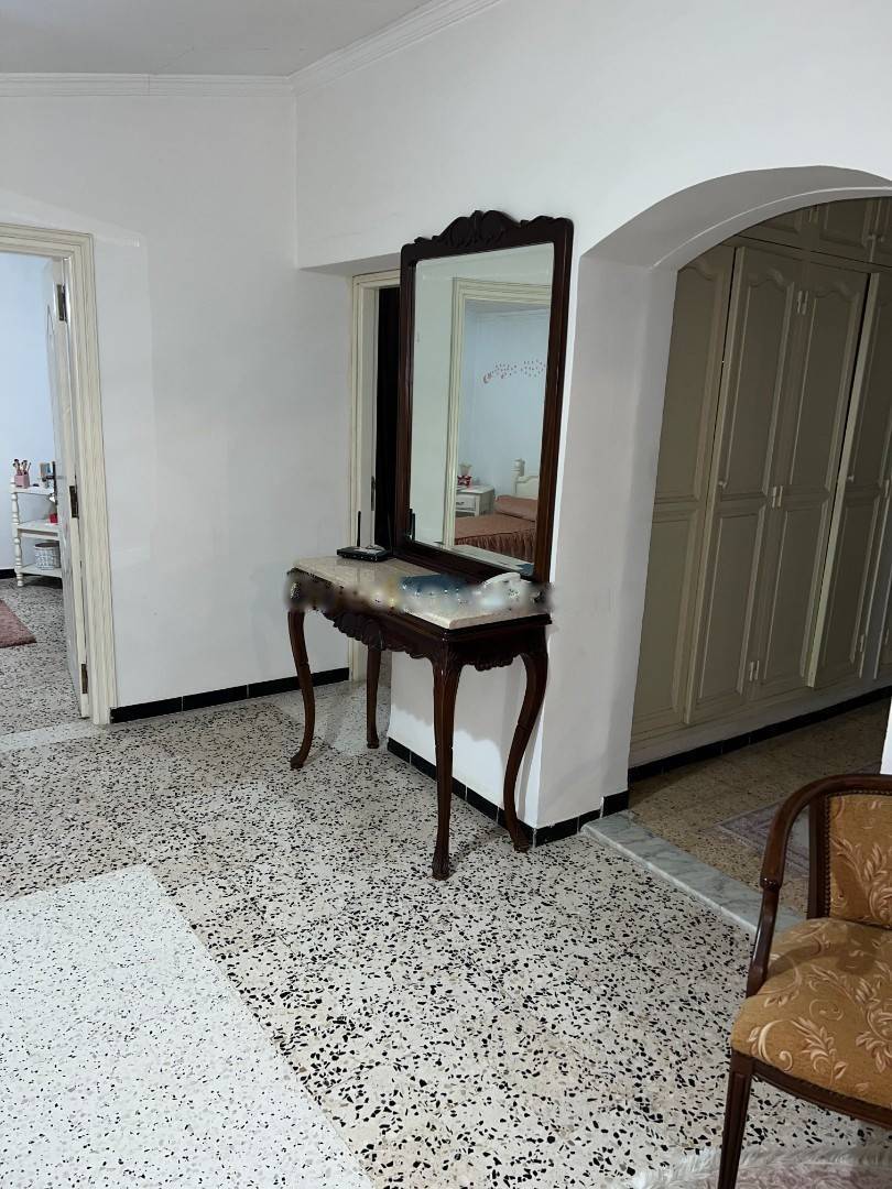 Vente Villa F13 Rouiba