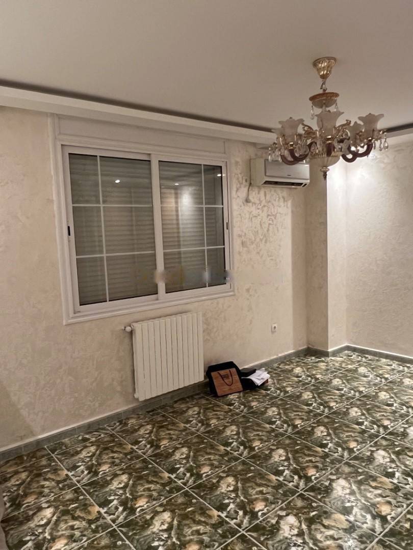 Location Appartement F4 Kouba