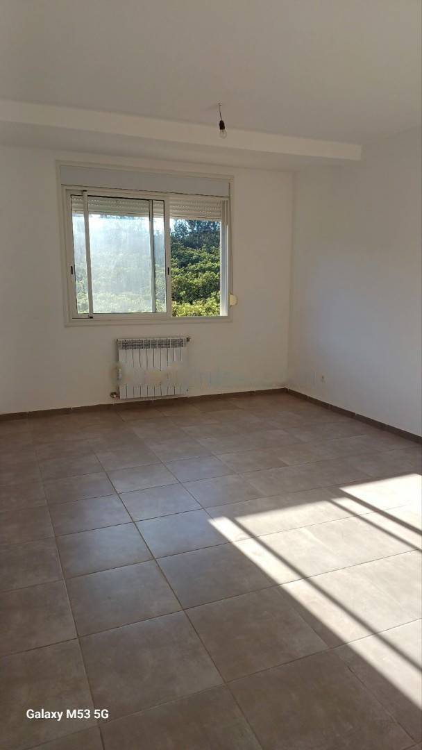 Location Appartement F3 Birkhadem