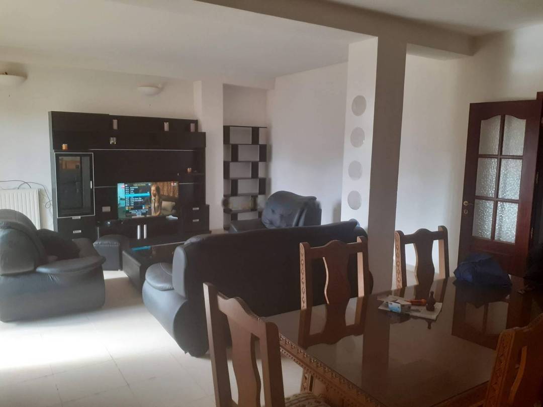 Location Appartement F4 El Achour