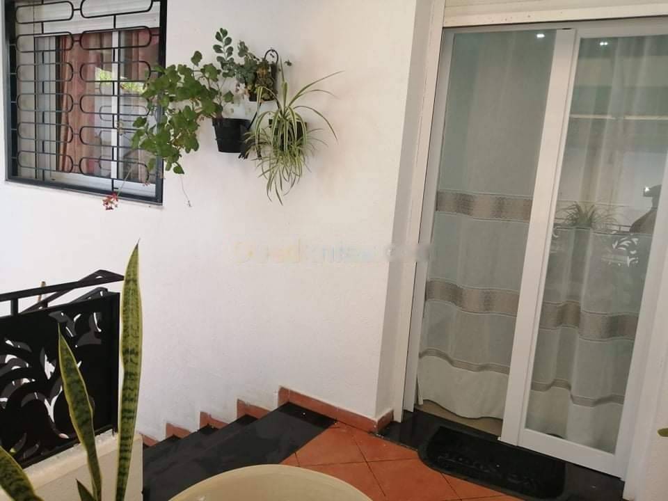 Location Appartement F4 El Achour