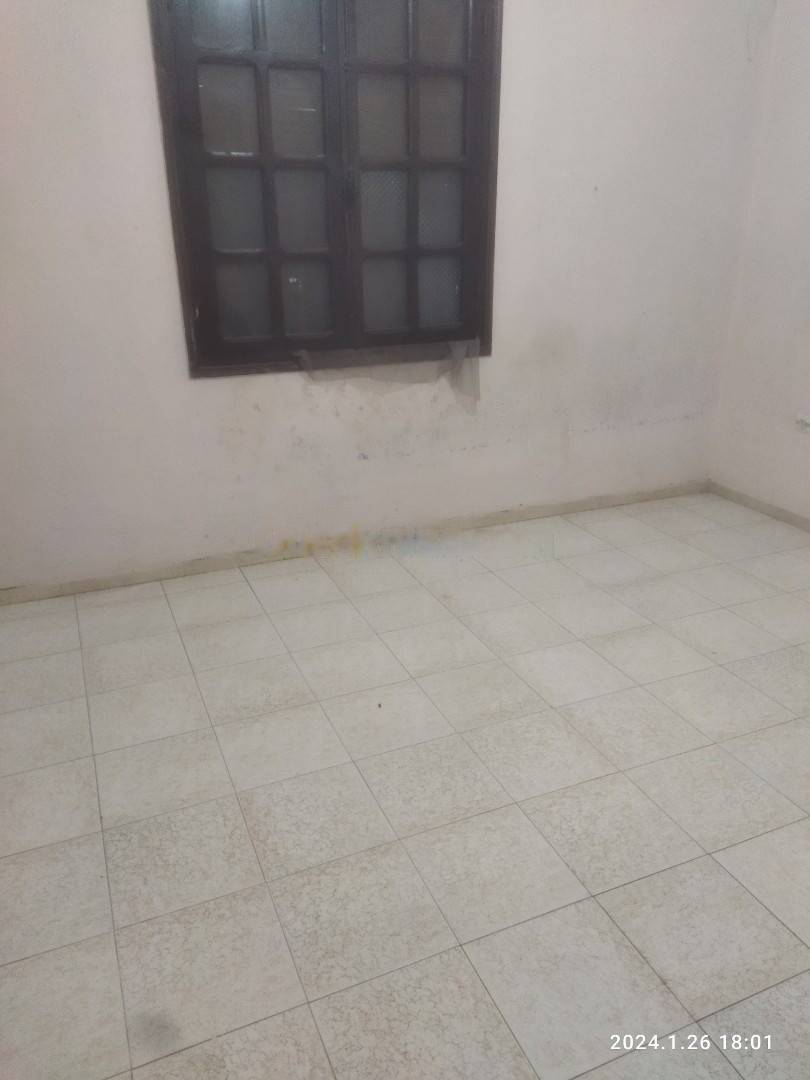 Location Niveau de villa F4 Ain Taya