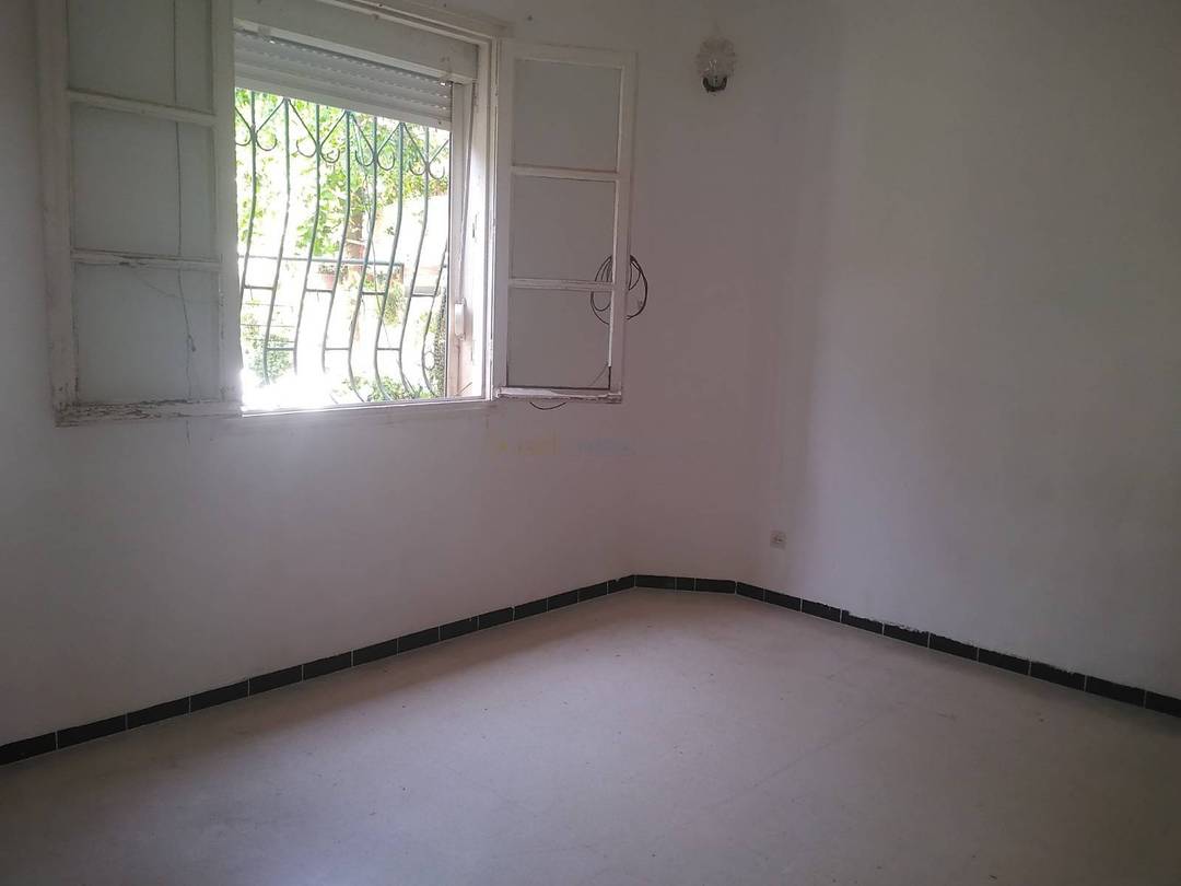 Location Niveau de villa F4 Birkhadem