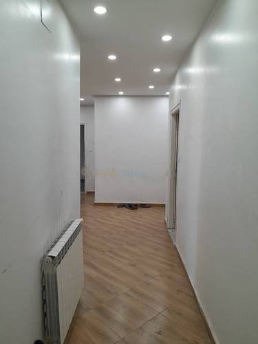 Location Niveau de villa F4 Bab Ezzouar