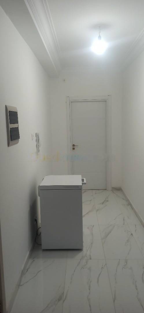 Location Appartement F3 Khraicia