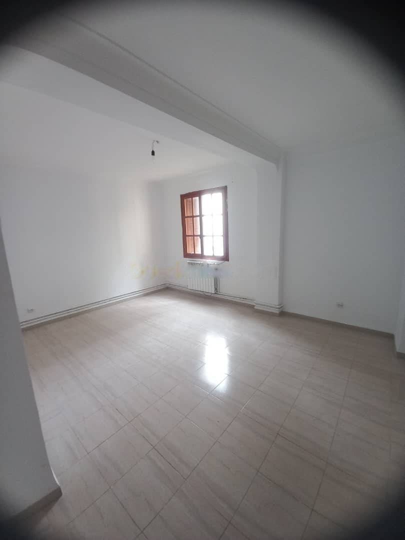 Location Appartement F4 Ouled Fayet