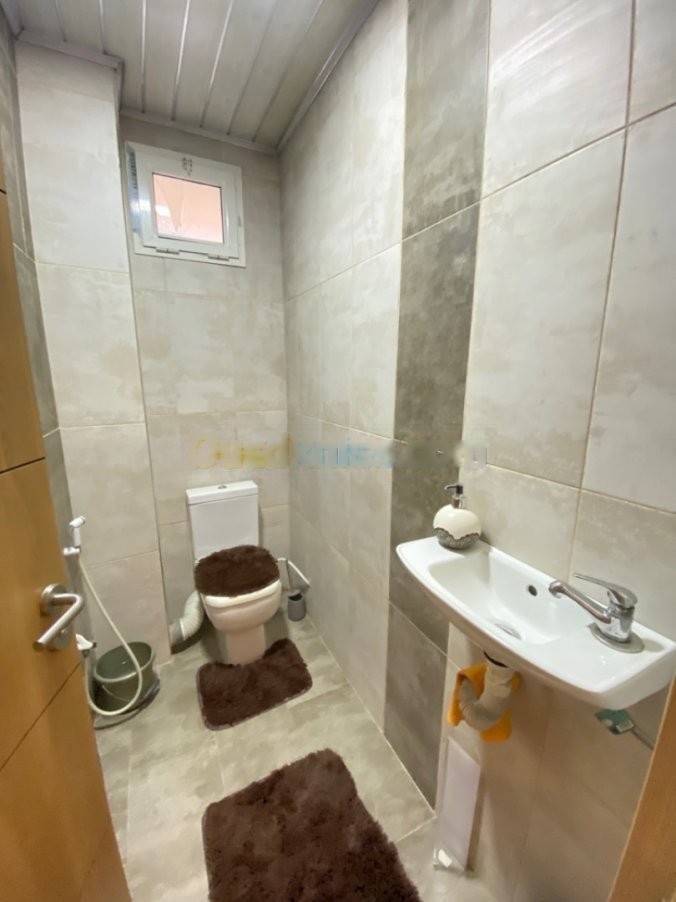 Location Appartement F5 Dely Ibrahim