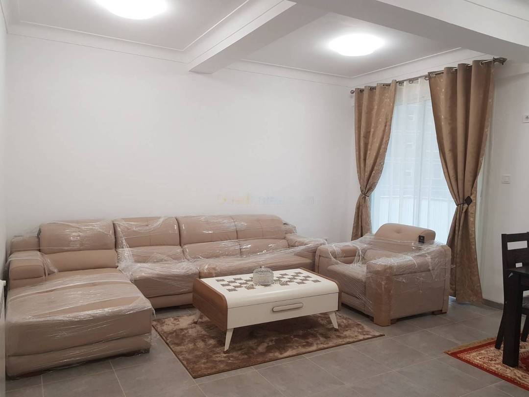 Location Appartement F5 Birkhadem