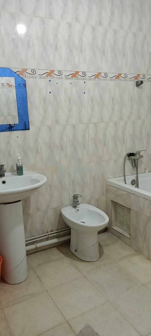 Location Niveau de villa F4 Bab Ezzouar