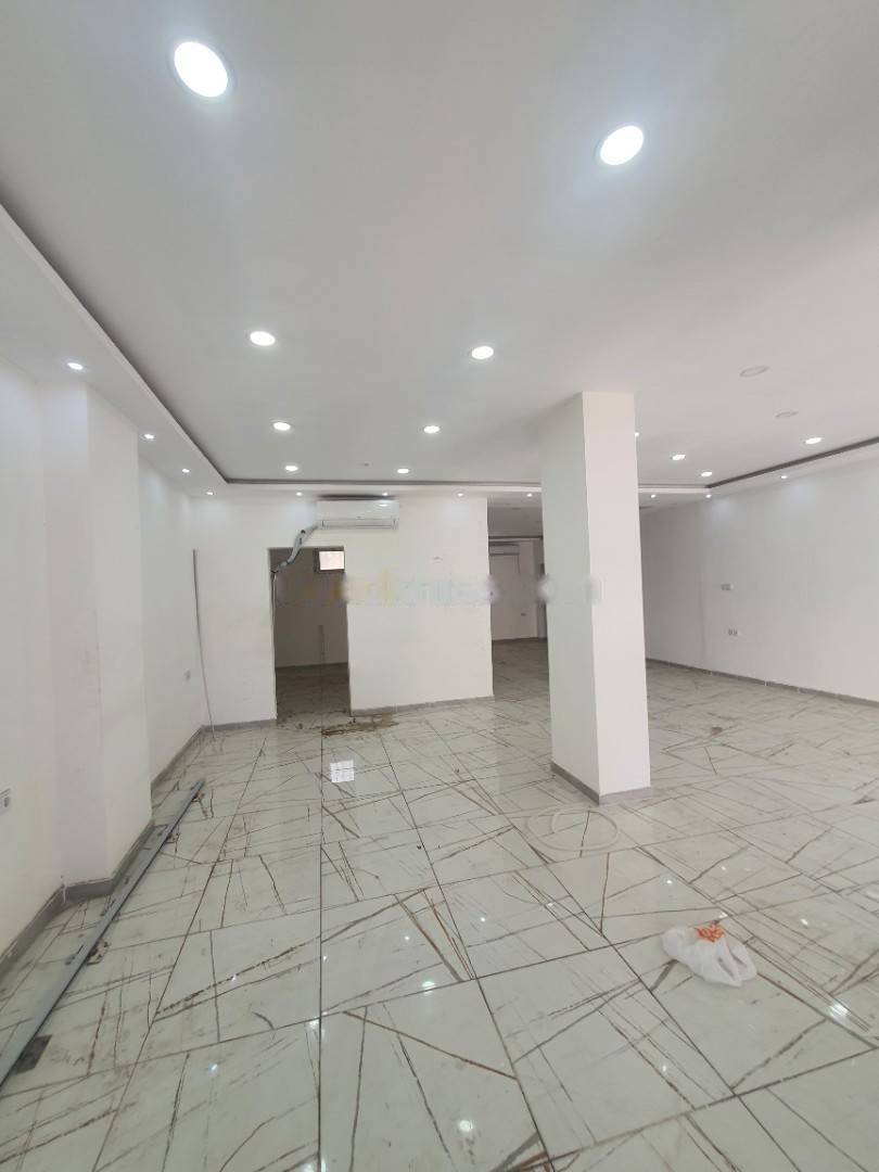 Location Local F1 Zeralda