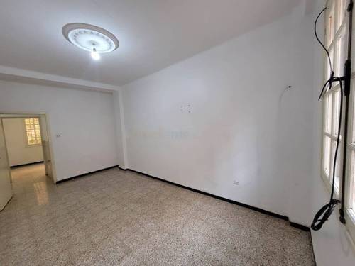 Location Appartement F3 Djasr Kasentina