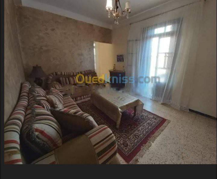 Location Appartement F2 Birkhadem