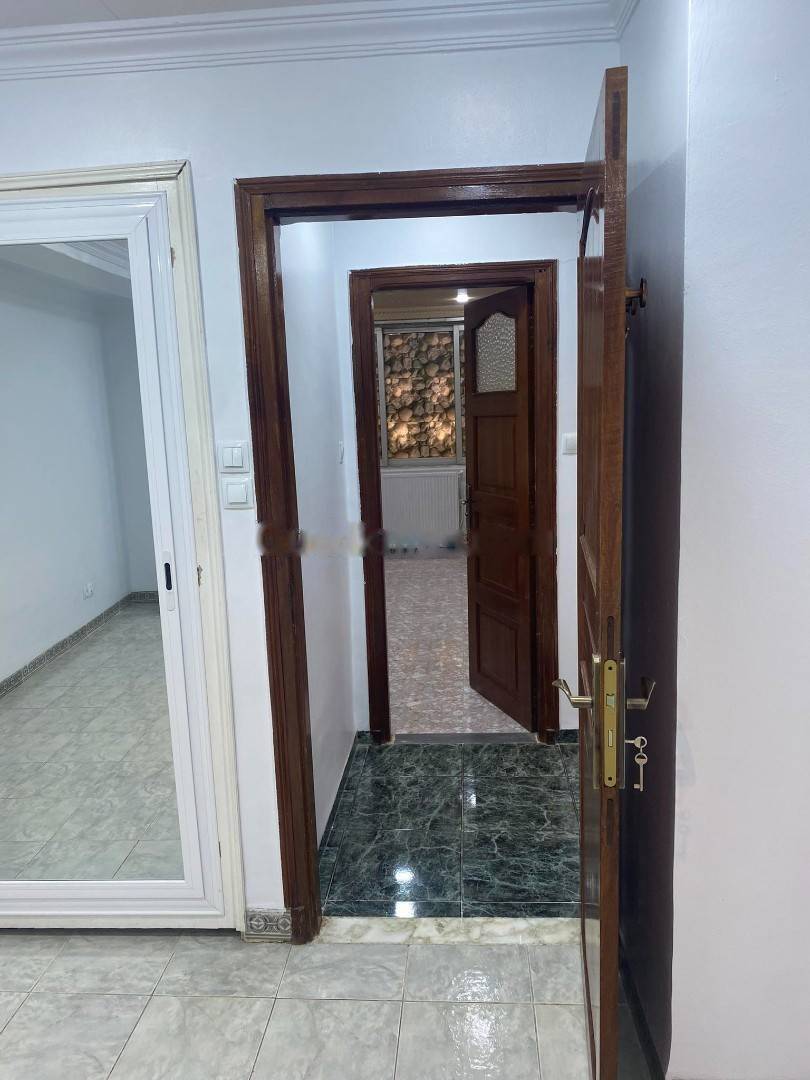 Location Appartement F5 El Achour