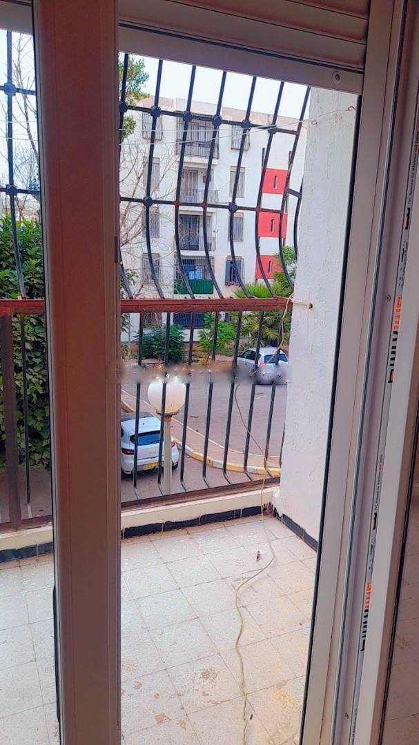 Location Appartement F3 Bouzareah