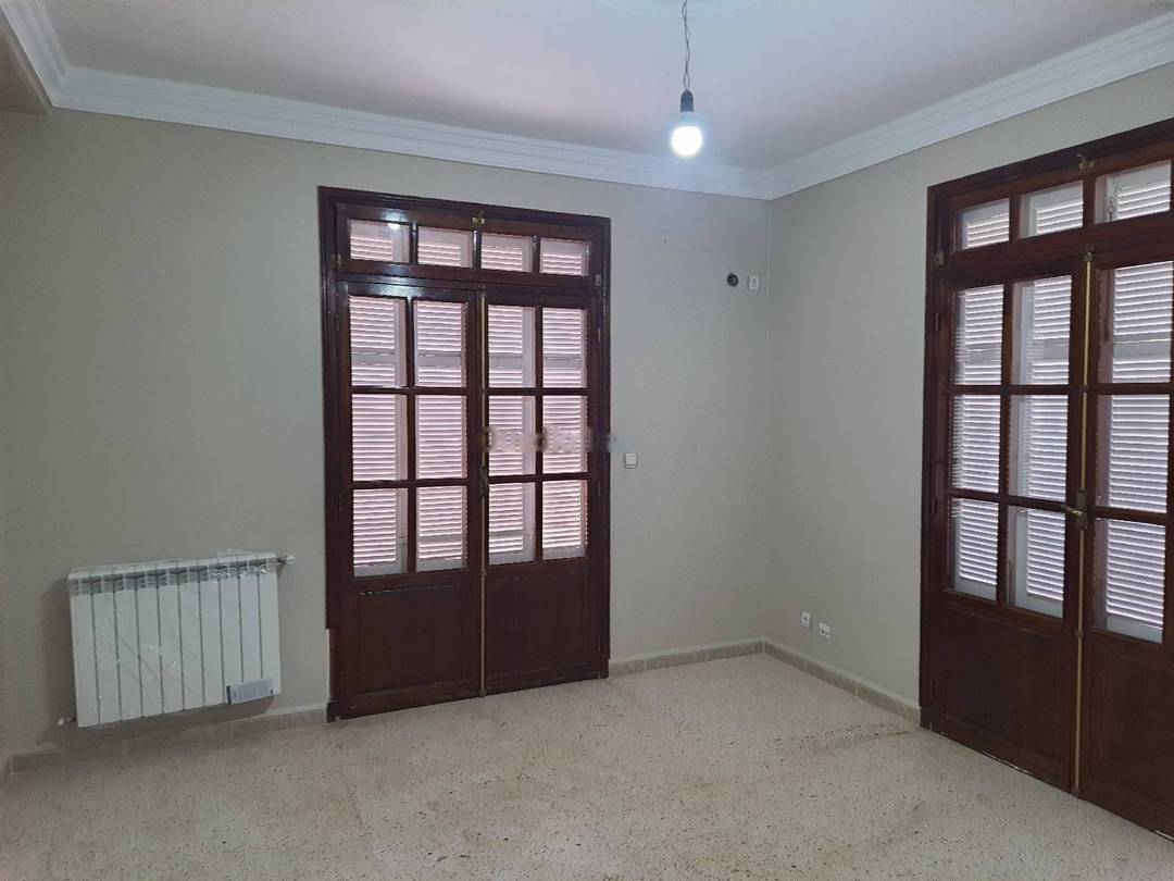 Location Niveau de villa F4 Kouba