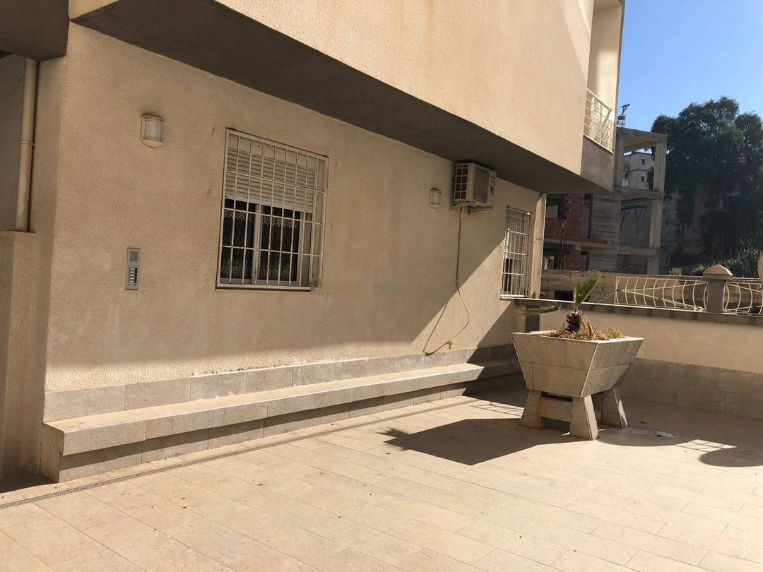 Location Appartement F3 Souidania