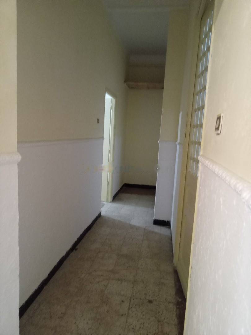 Vente Appartement F03 Bir Mourad Rais