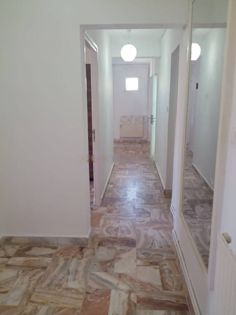 Location Appartement F5 Kouba