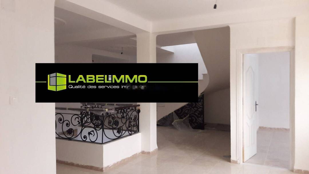 Vente Villa F8 Mahelma