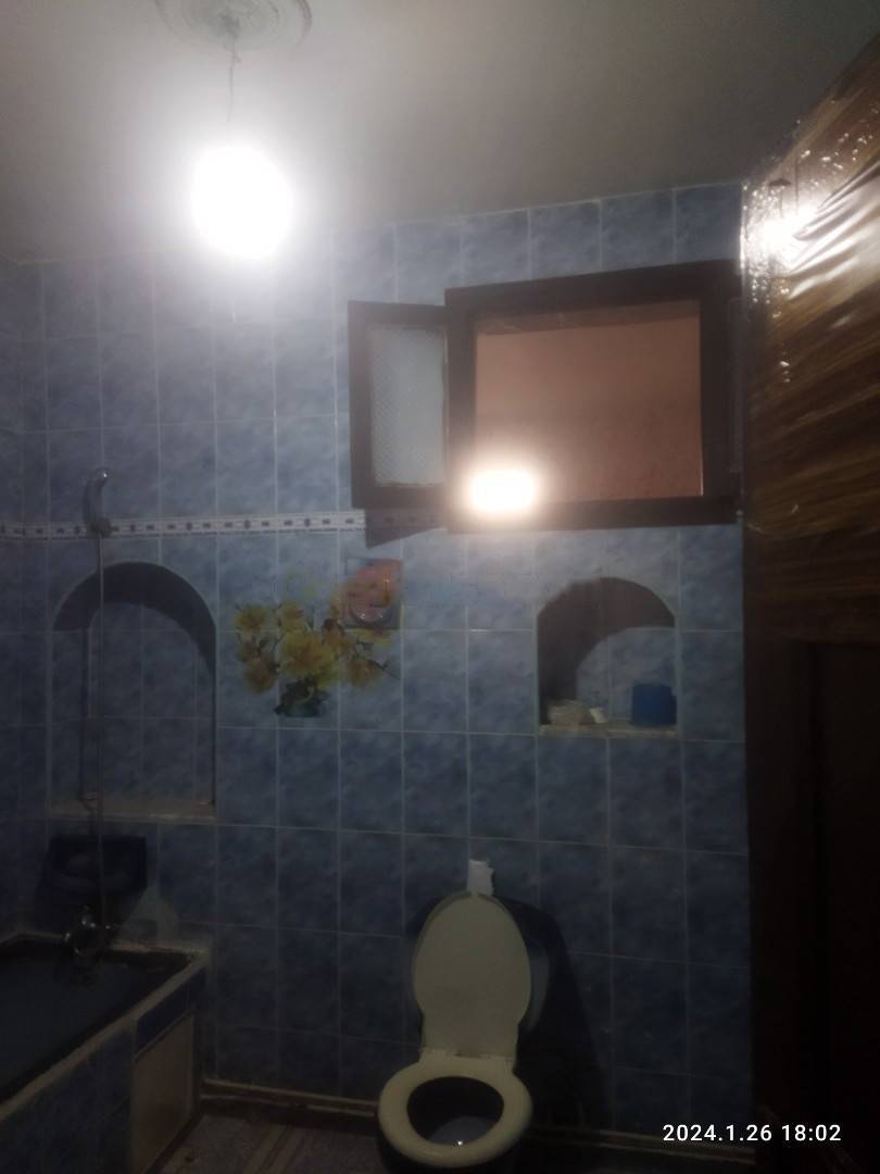 Location Niveau de villa F4 Ain Taya