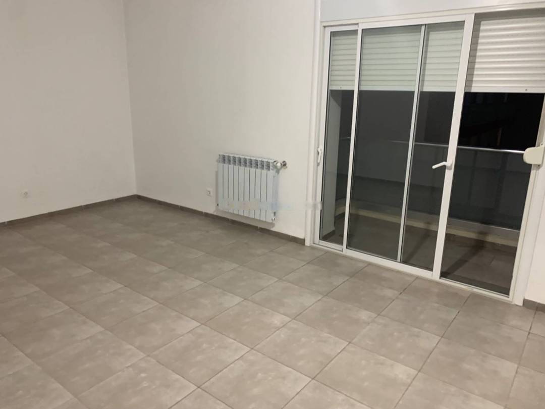 Location Appartement F3 Birkhadem