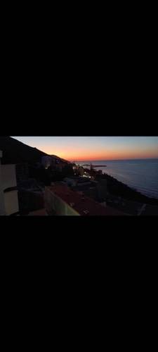 Apparemment f4 3ach elvaz