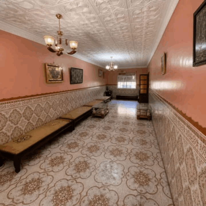 Villa r+2 de 260 m² à vendre à laayoun - village de bousfer (oran)