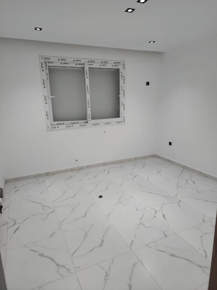 Appartement F3 à vendre – Centre-ville de Jijel (Algérie)