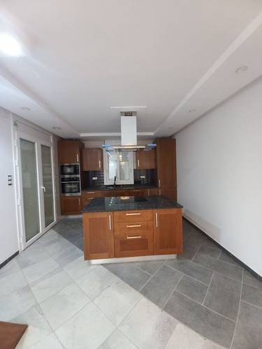 Loue villa Saidhamdine avec piscine 