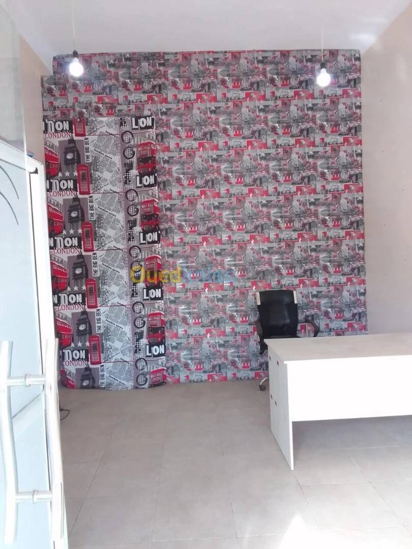 Local situé a Dar es salam, Dar Essalem, CEM Hai El Yasmine 2, Bir El Djir, Algérie