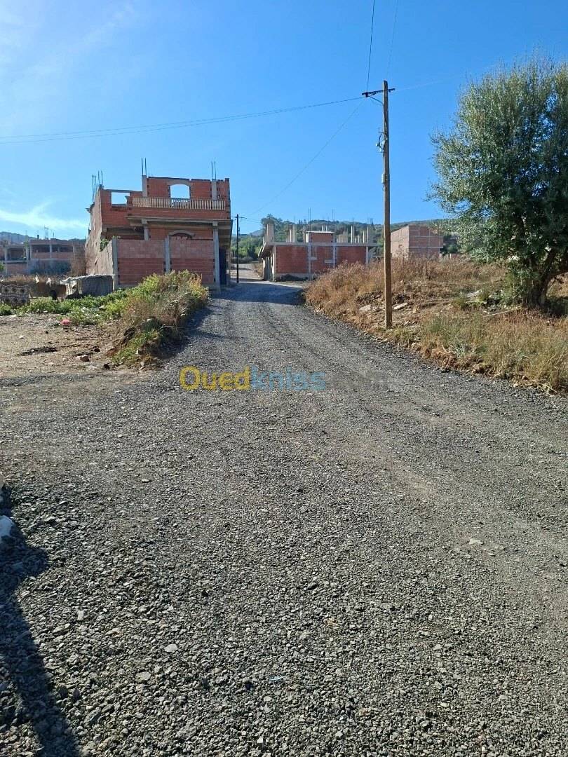 Terrain à Ouled Selama