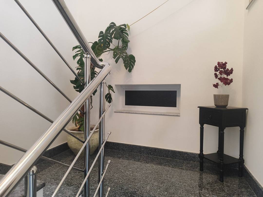 LOCATION BUREAUX