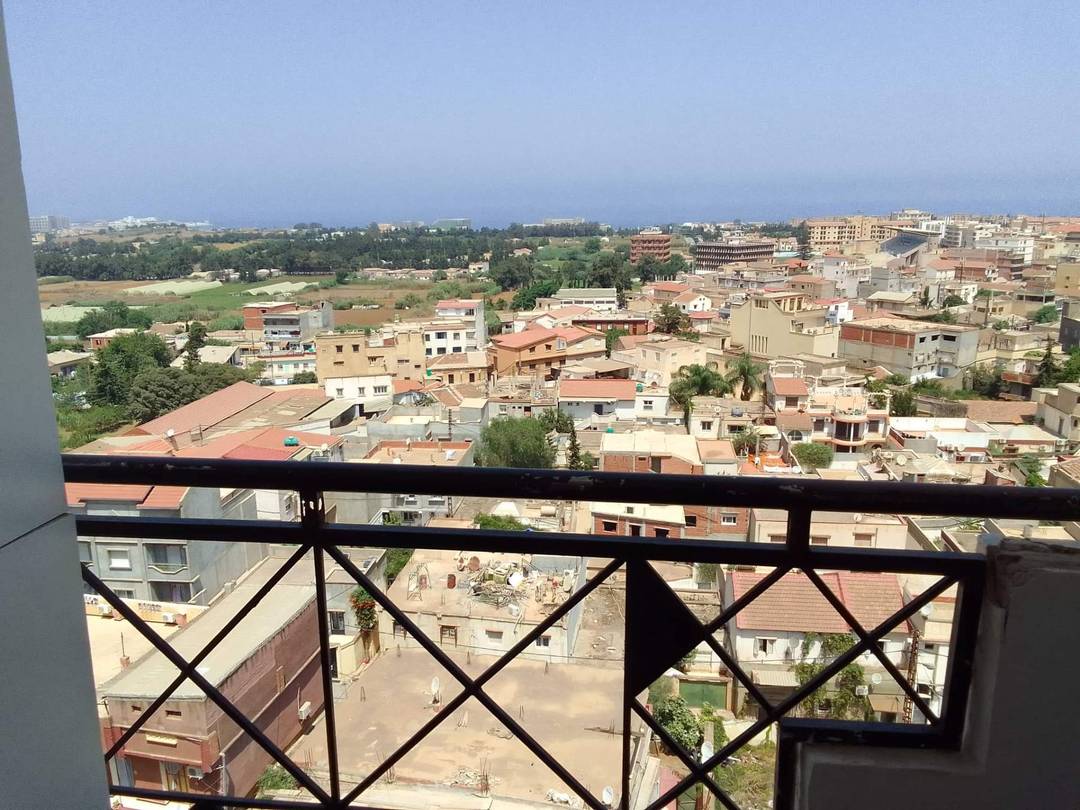 vente appartement F4 a staouali