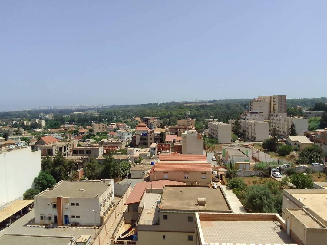 vente appartement F4 a staouali